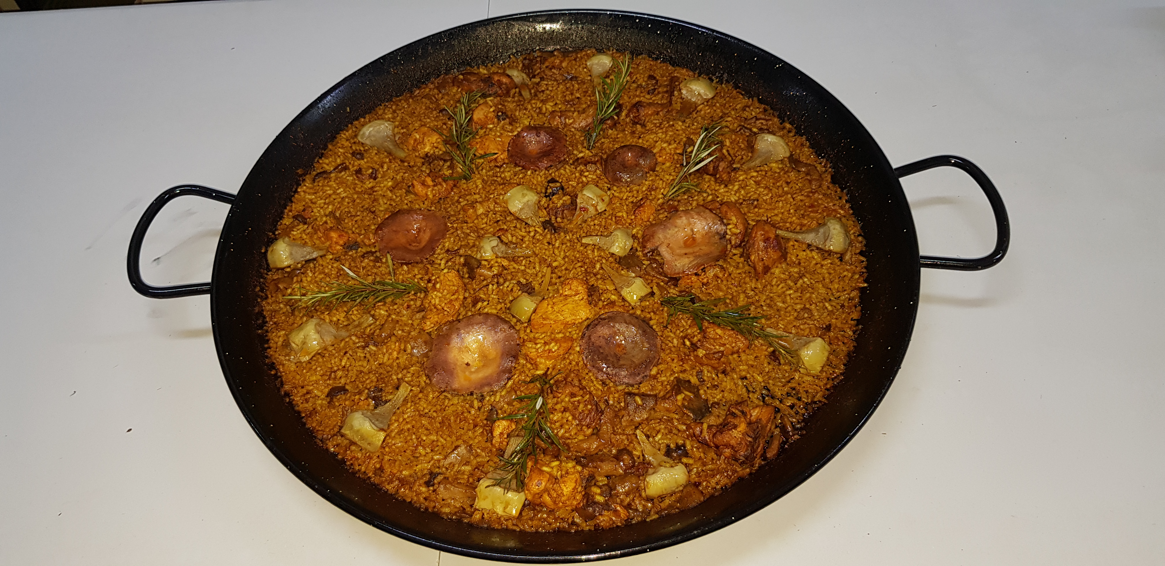 Paella de muntanya